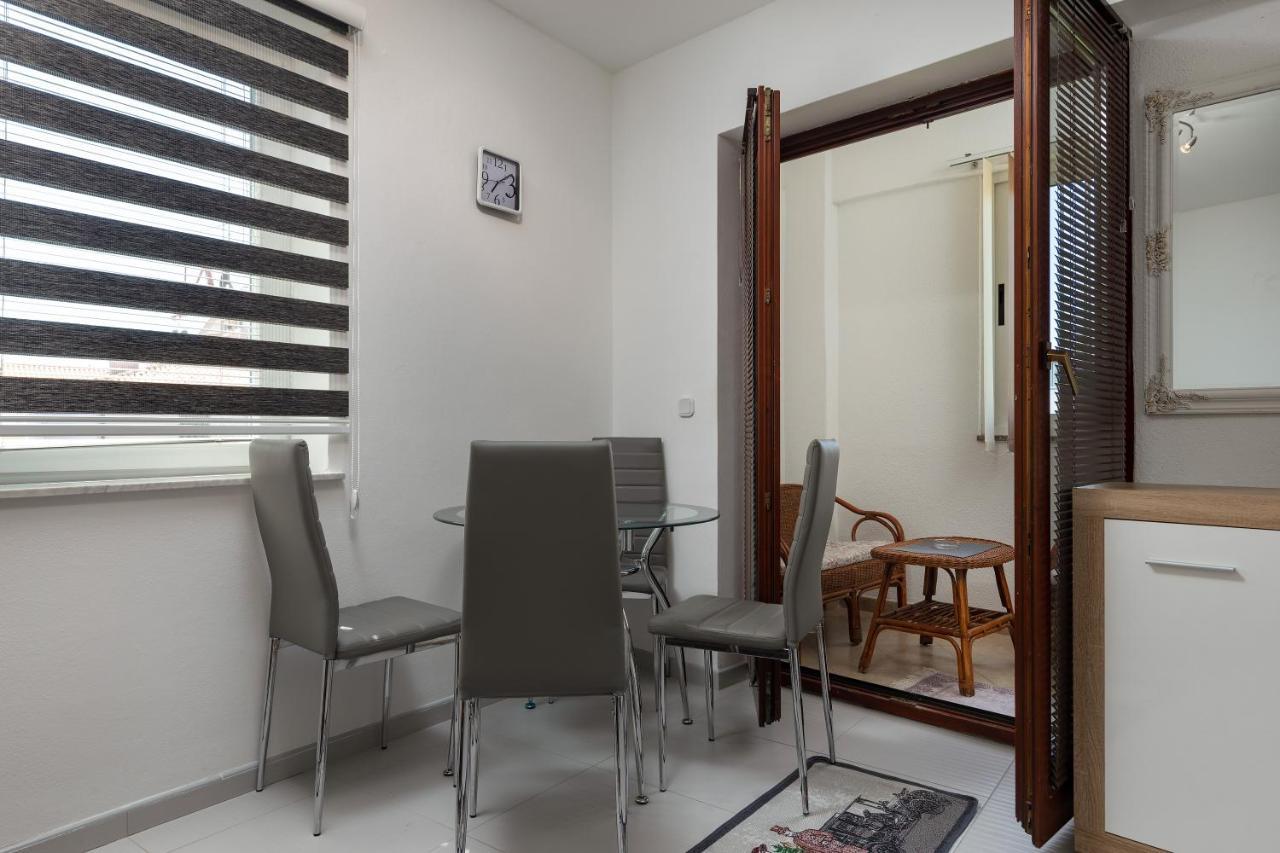 Apartments Smaila 1729 Póla Kültér fotó
