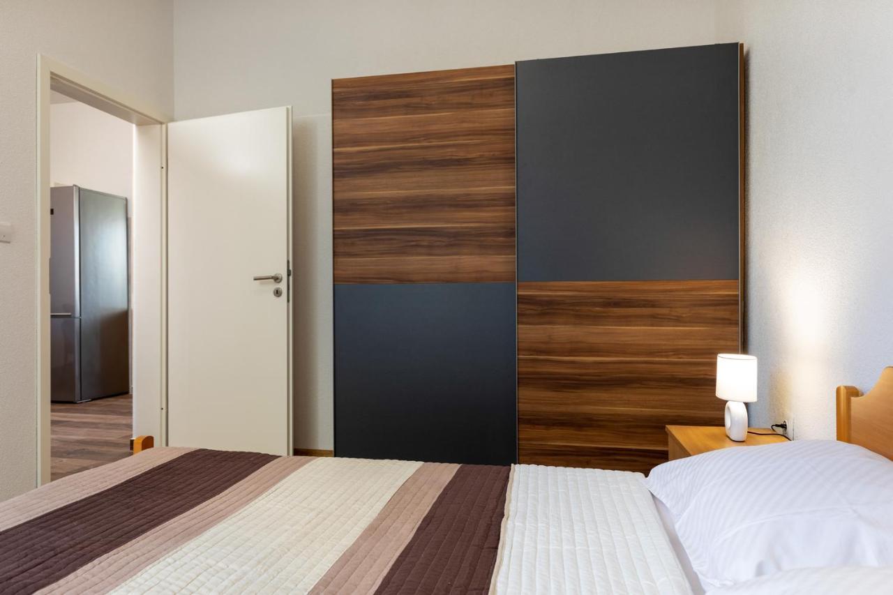 Apartments Smaila 1729 Póla Kültér fotó