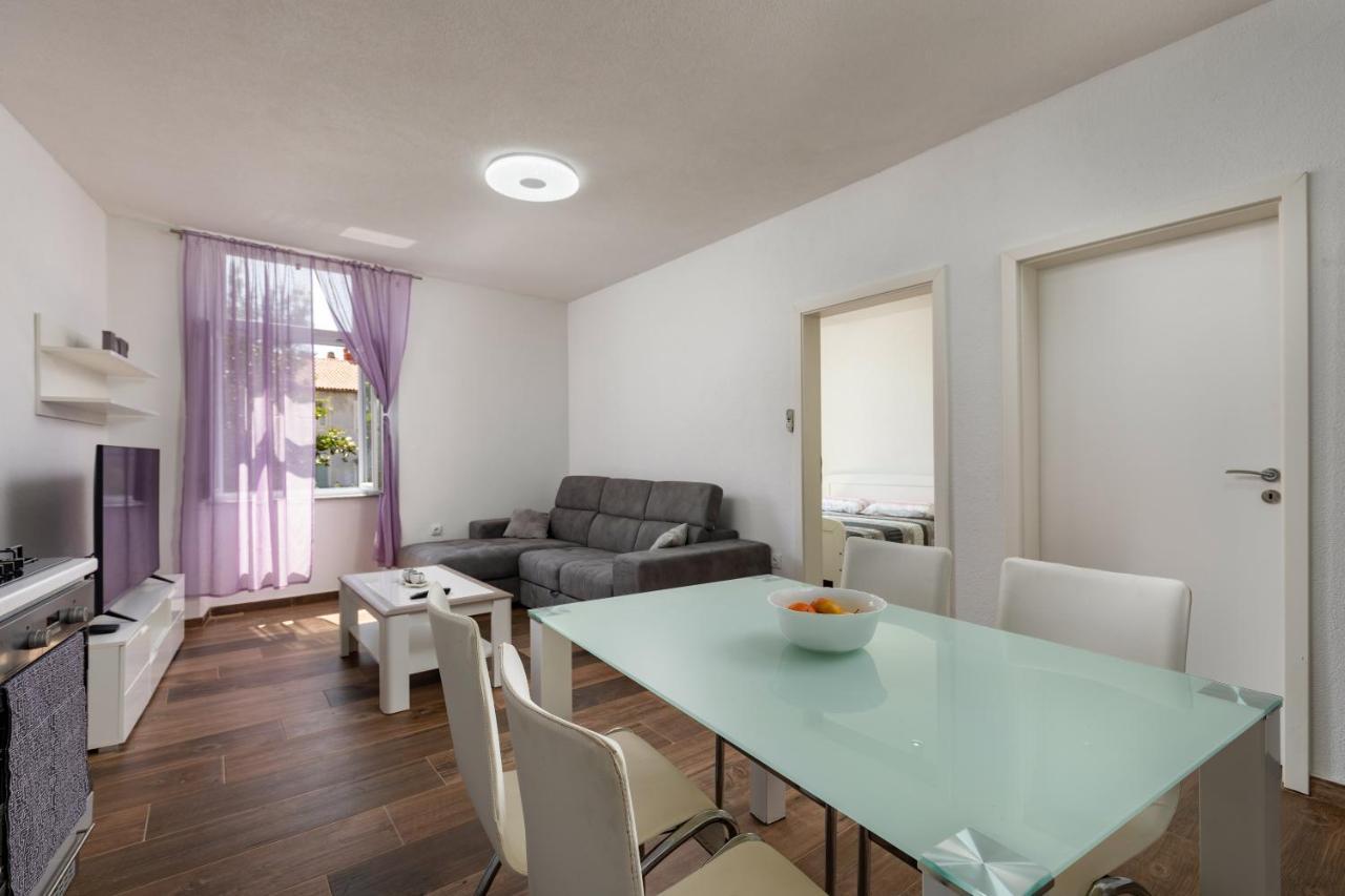 Apartments Smaila 1729 Póla Kültér fotó
