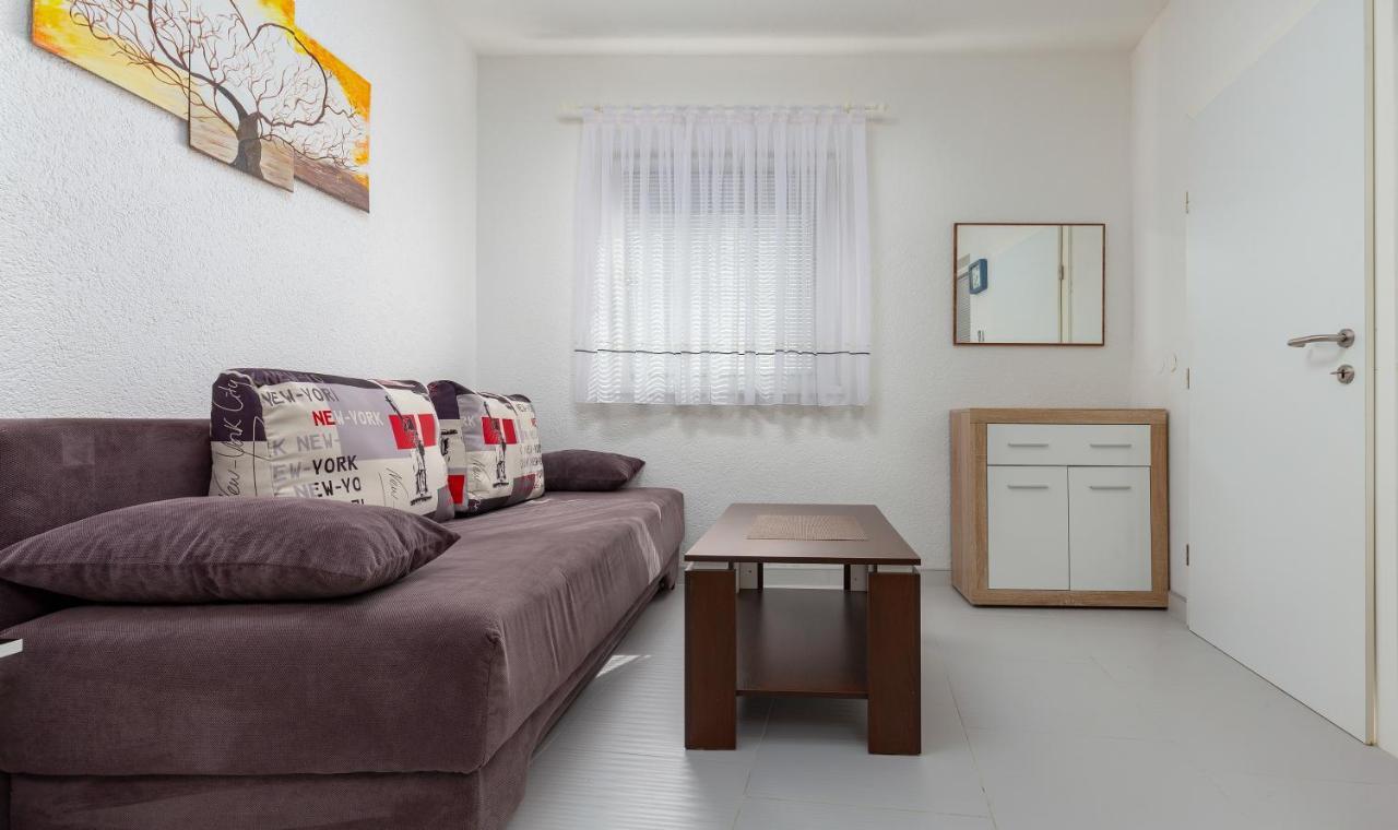 Apartments Smaila 1729 Póla Kültér fotó